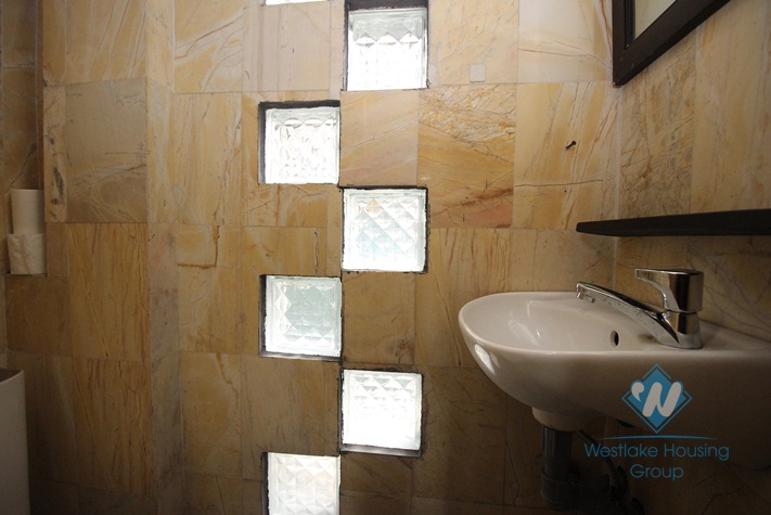 A small house for rent in old quater, Hoan Kiem district, Ha Noi